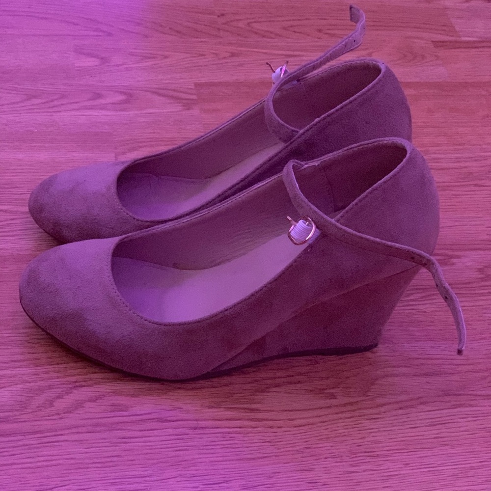 🤎Tan Cute Wedge Heels🤎